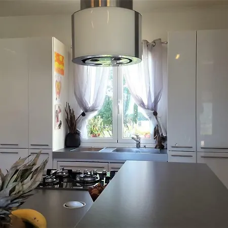 Shambhala Villa San Bartolomeo Al Mare