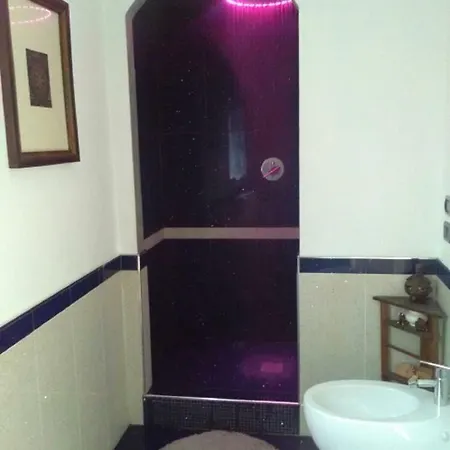 فيلة Shambhala *