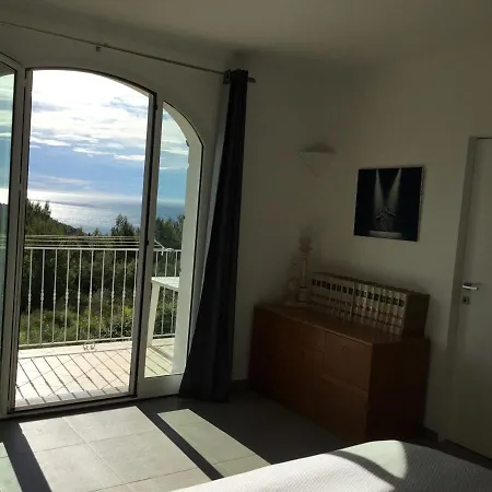 Villa Shambhala *