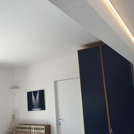 Shambhala سان بارتولومِيو آل ما