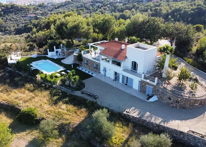 Shambhala 빌라 산토바르톨로메오알마레