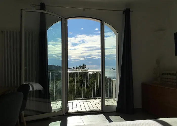 Villa Shambhala